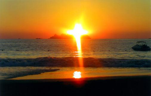 ixtapa_sunset_cross_ezr